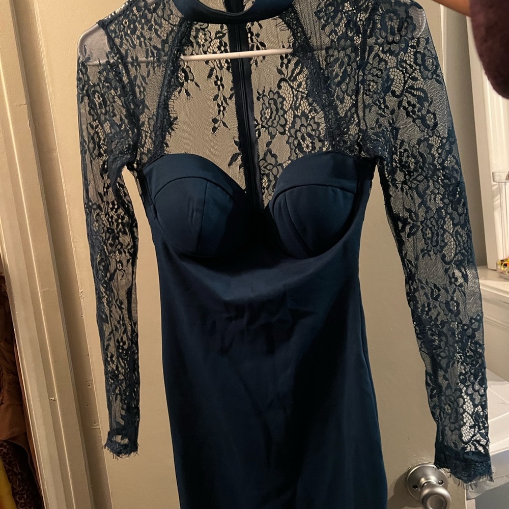lace long sleeve dress